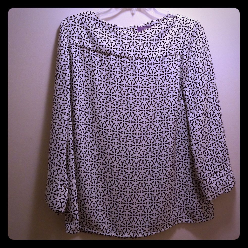 Korea scallop sleeve detail blouse